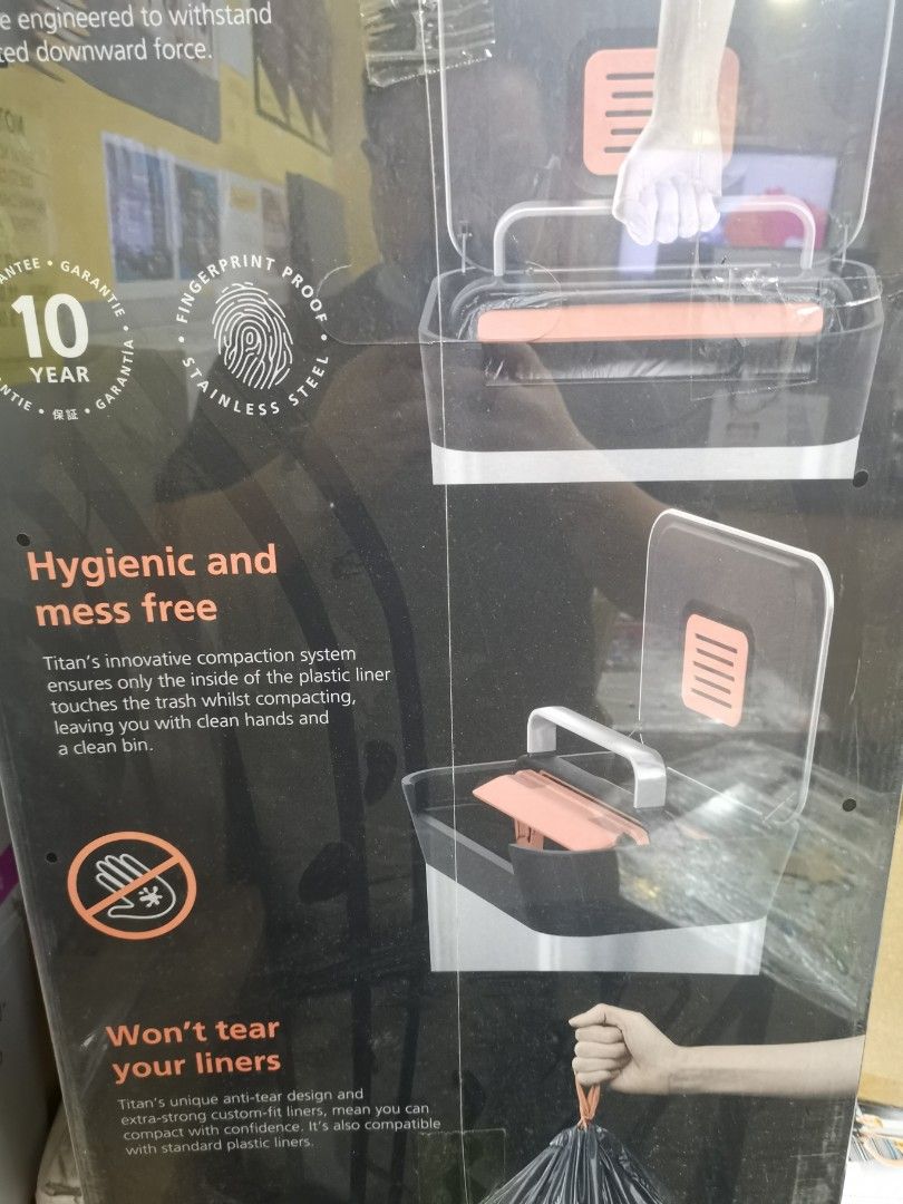 JOSEPH JOSEPH 30030 TRASH CAN COMPACTOR 8 GALLON, Furniture & Home