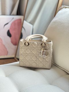 （分類：）位於 。 由 getitbag 提交（商品編號 1270095575，圖片 1）。簡介： 。