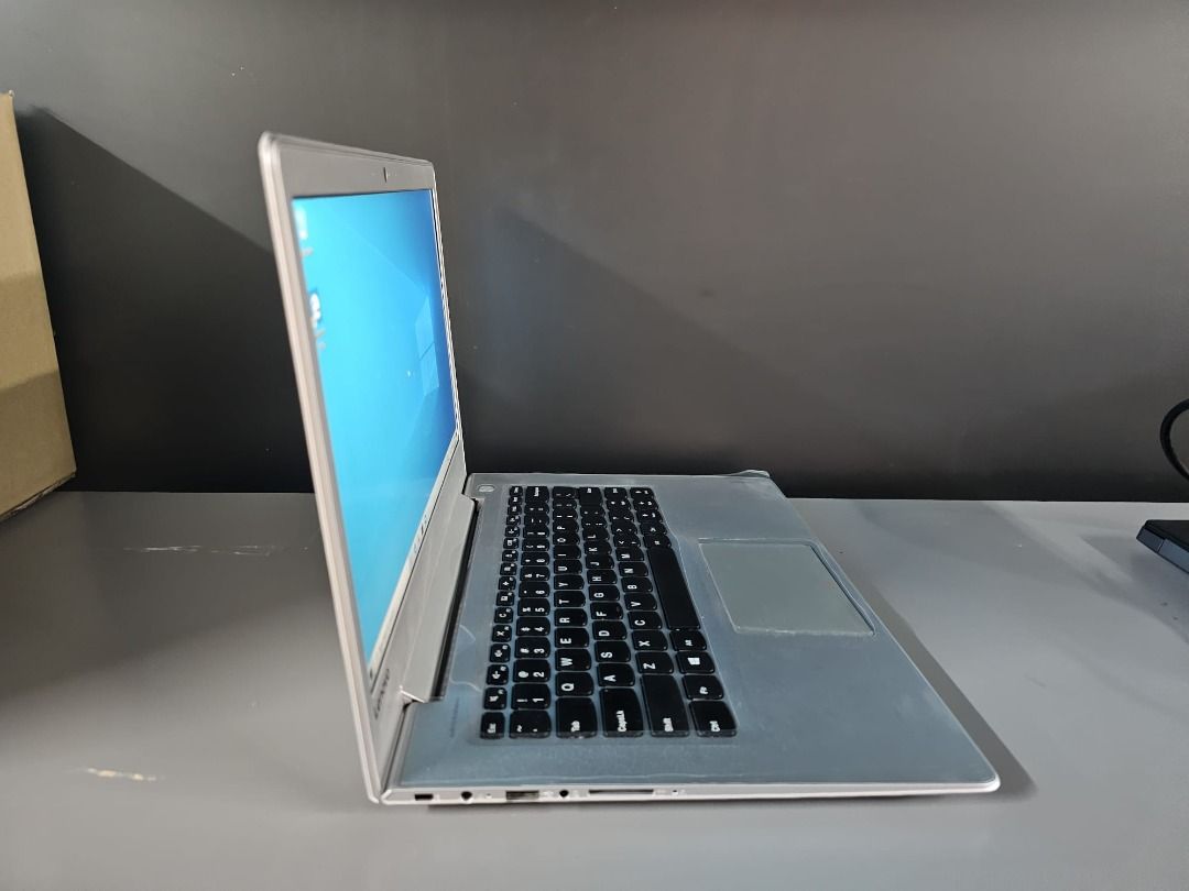 Schermo per Lenovo IDEAPAD 510S-14IKB. compatibile Notebook LCD