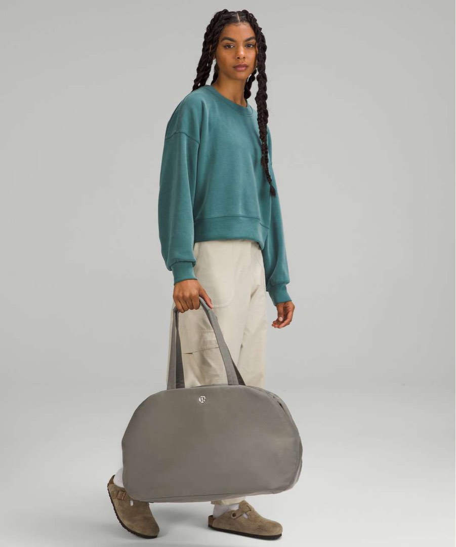 Lululemon out of range duffel review hot sale