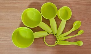 Measuring cups