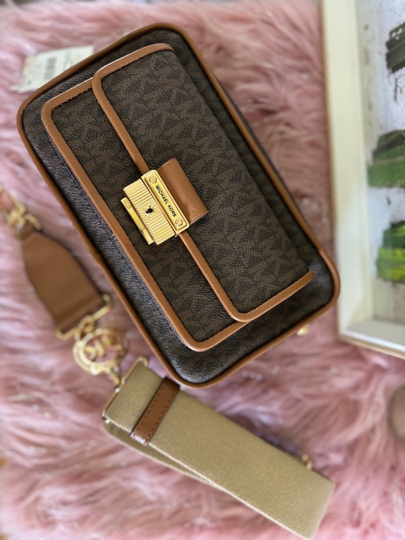 Mk Bradshaw pocket Camera bag Xbody, Luxury, Bags & Wallets on Carousell