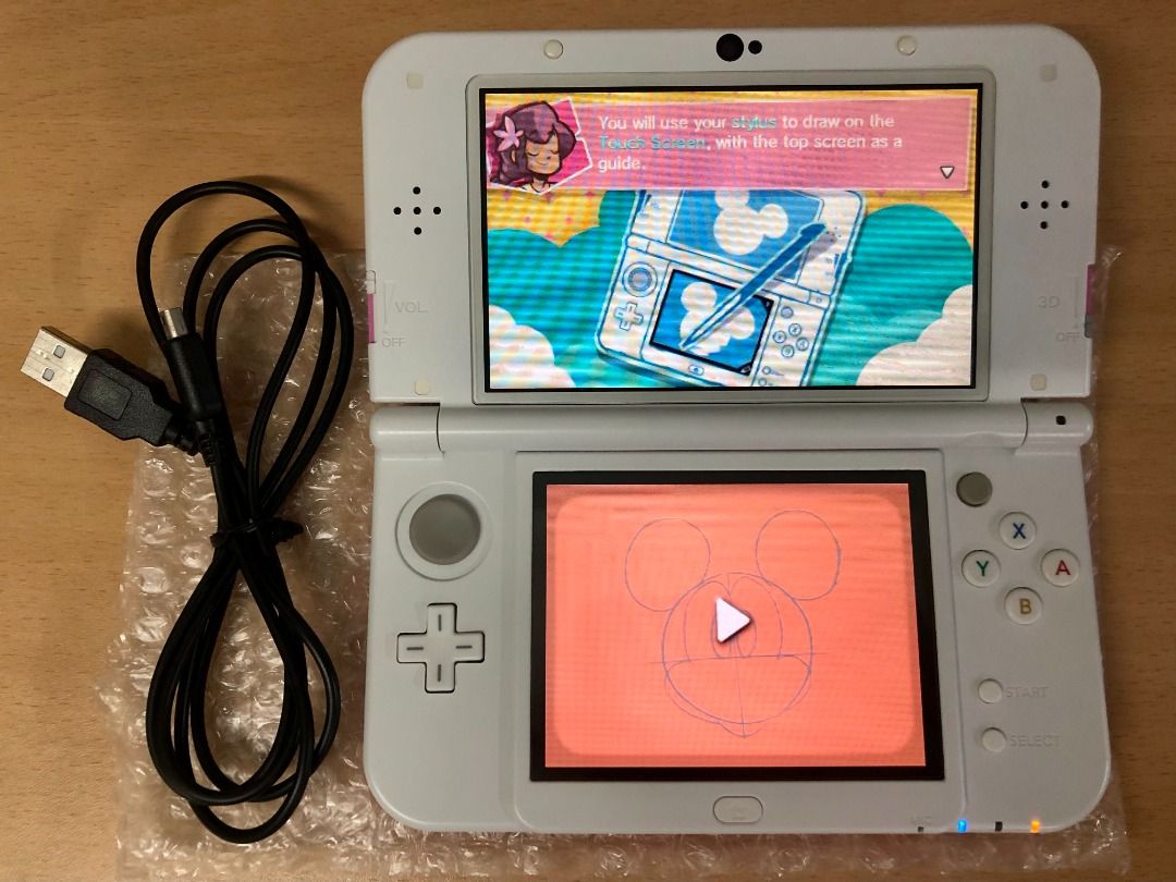 New Nintendo 3DS LL (Pink & White)(大機)(日版)(半IPS), 電子遊戲