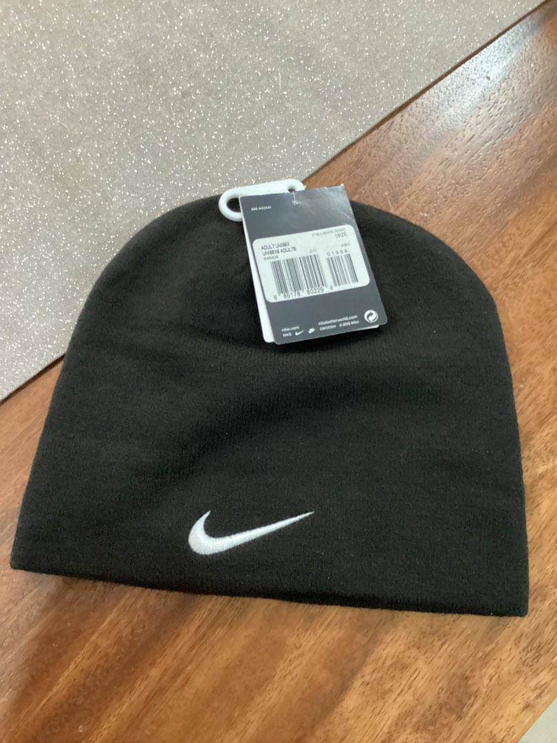 Nike team clearance performance beanie