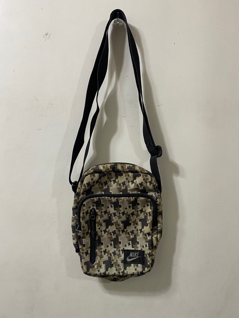 heritage sling bag nike