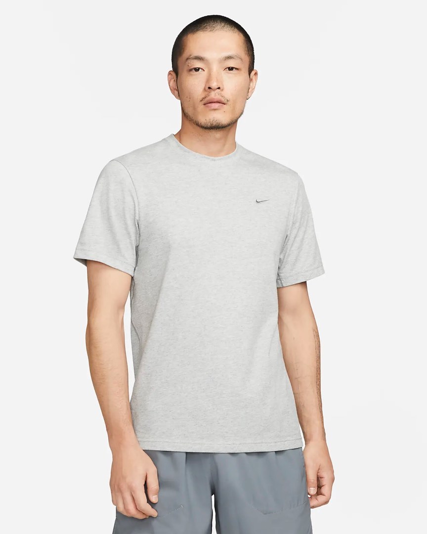 nike t shirt outfit