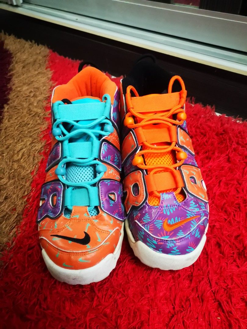 Nike deals uptempo orange