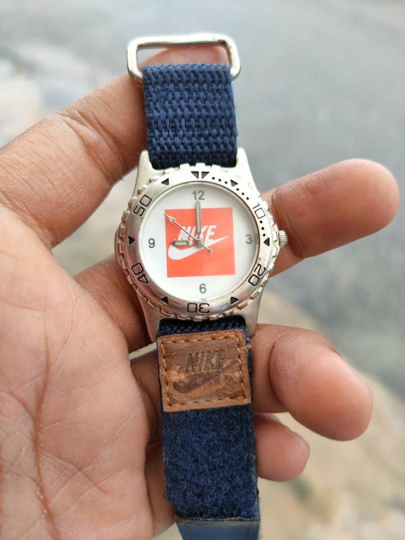 Nike quartz watch outlet