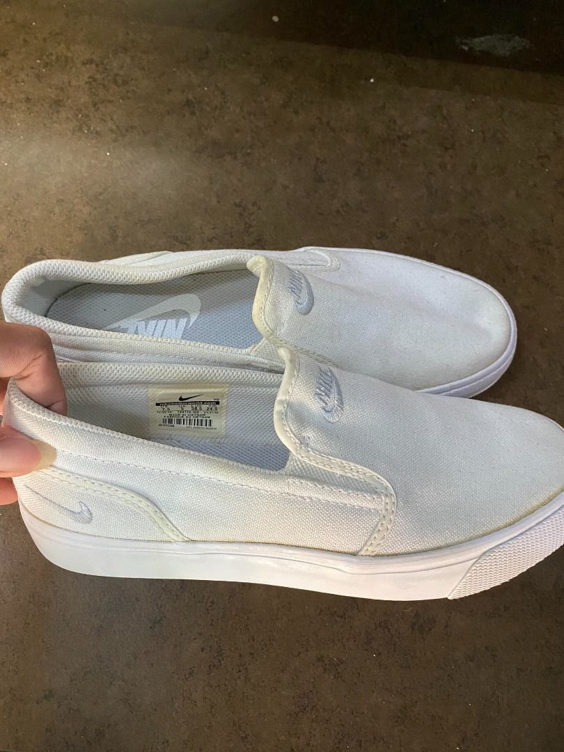 Nike toki slip clearance canvas