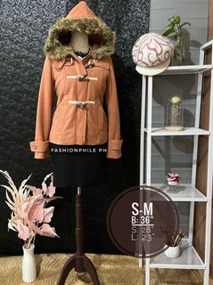 (Category: ) located in . Submitted by lobbypreloved (Listing ID 1270177506, Image 1). Description: .