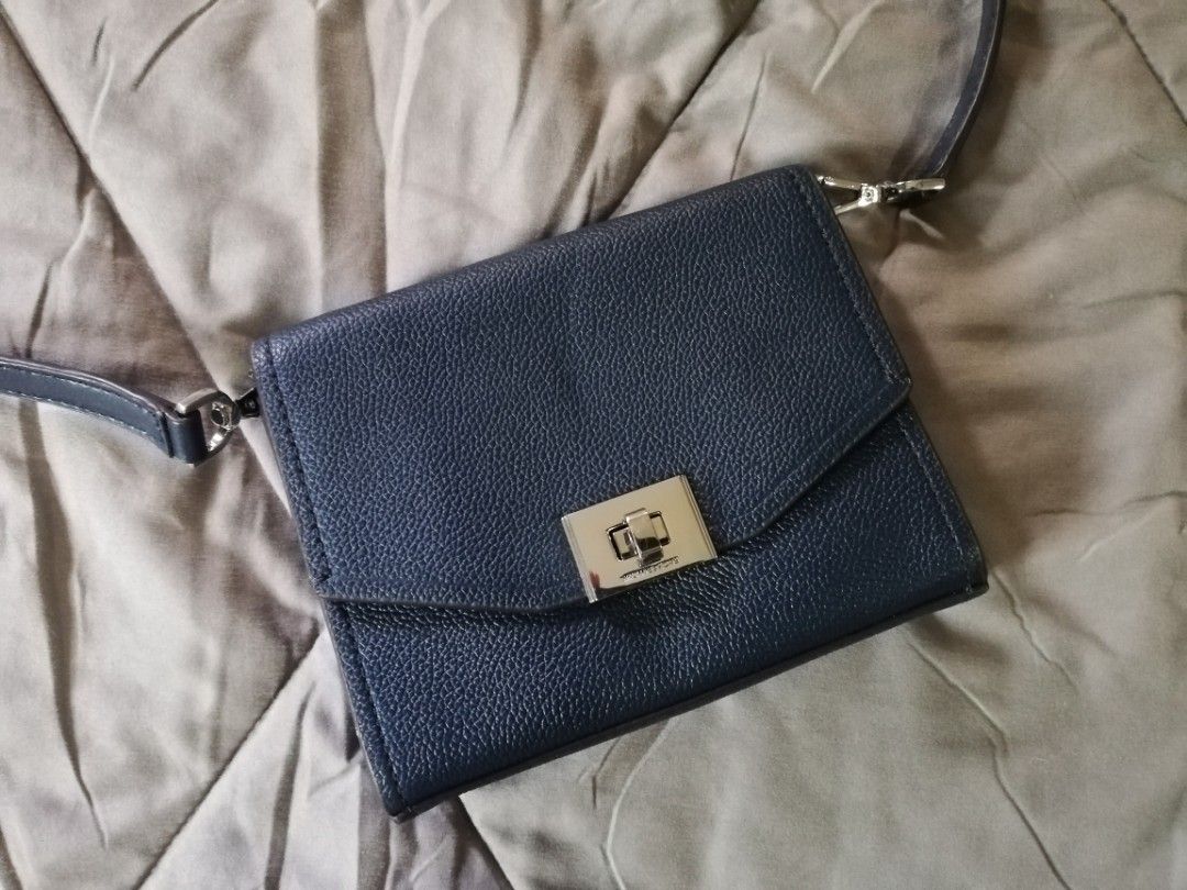 Michael kors cassie crossbody deals