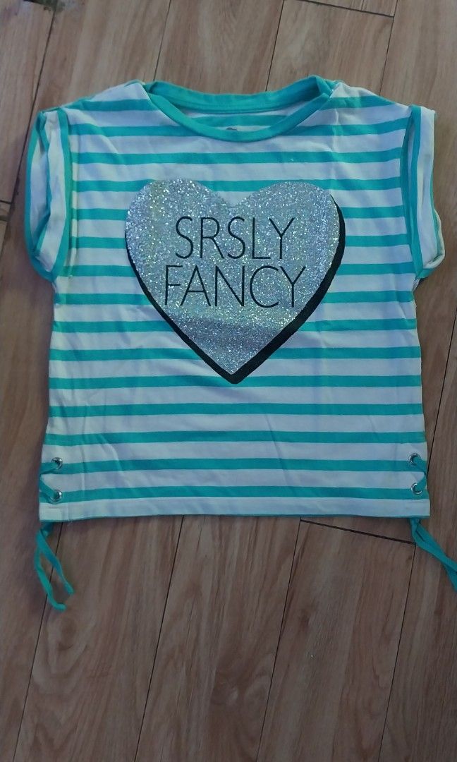 Pangbahay or everyday use (Category: Babies & Kids Fashion) located in Batangas. Submitted by ceejayc (Listing ID 1270153061, Image 1). Description: 60 pesos 2pcs blouse can fit 3 to 5 years old.