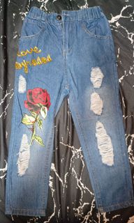 (Category: ) located in . Submitted by zuzupreloved (Listing ID 1270120979, Image 1). Description: .