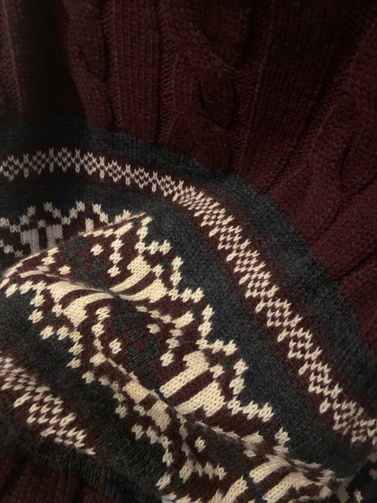 River Island Sweater | Size XXS | Bought in the UK (Category: Coats, Jackets and Outerwear) located in Kuala Lumpur. Submitted by theprelovedseller (Listing ID 1270163457, Image 3). Description: .