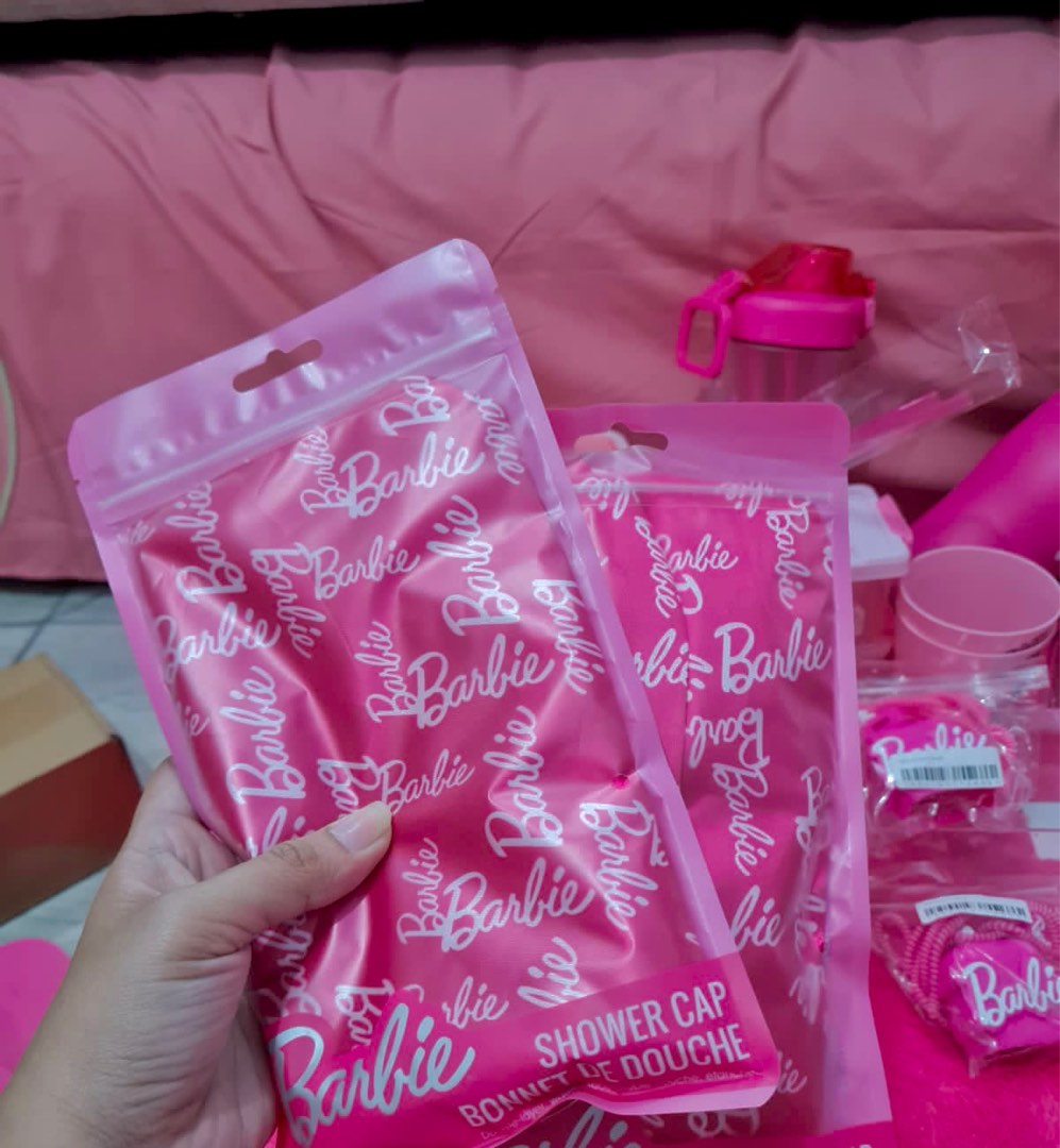 Shower cap Barbie miniso