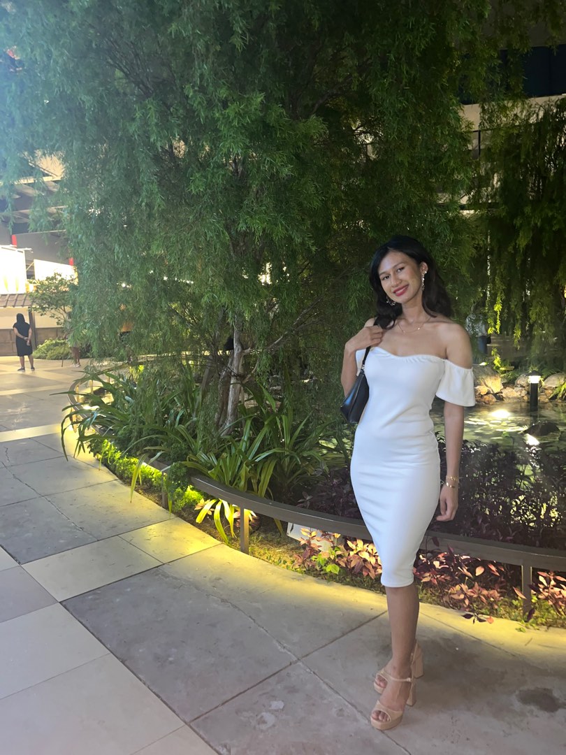 Sophisticated bodycon white dress Women s Fashion Dresses Sets