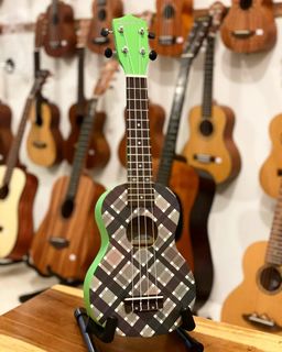 (Category: ) located in . Submitted by ukulele101 (Listing ID 1270225136, Image 1). Description: .