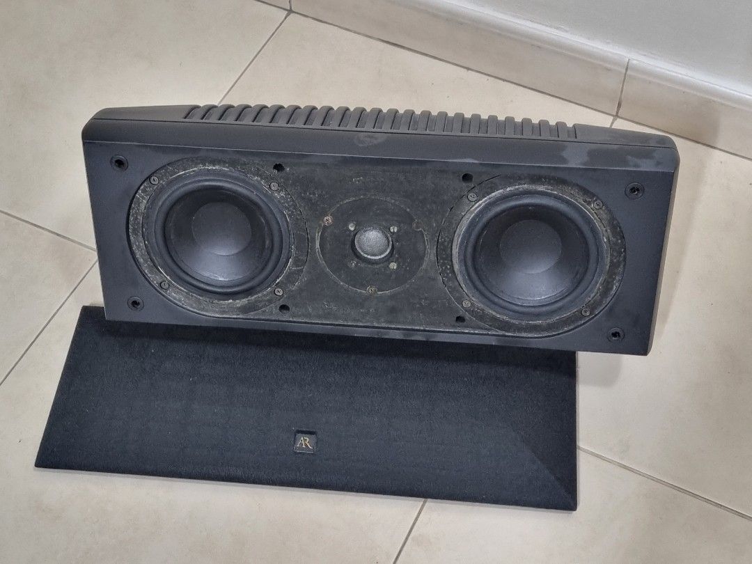Speakers64422669945219115