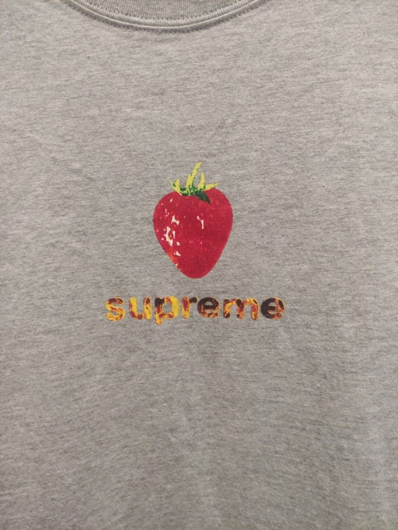 Supreme Strawberry Centre Shirt Men s Fashion Tops Sets