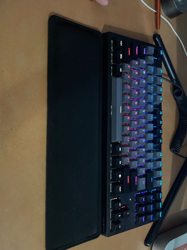Tecware TKL Wrist rest, Computers & Tech, Parts & Accessories, Other