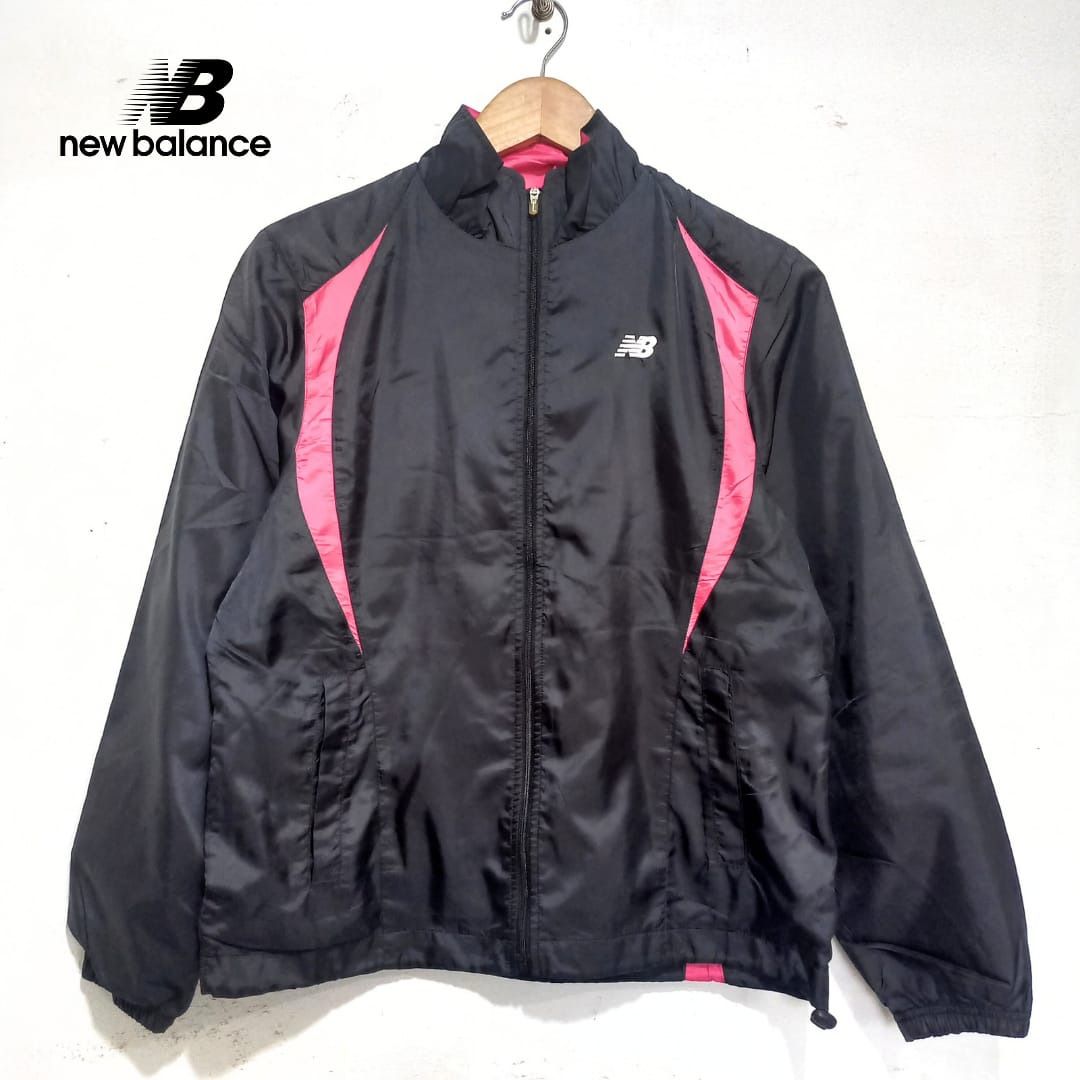 New balance hitam pink online