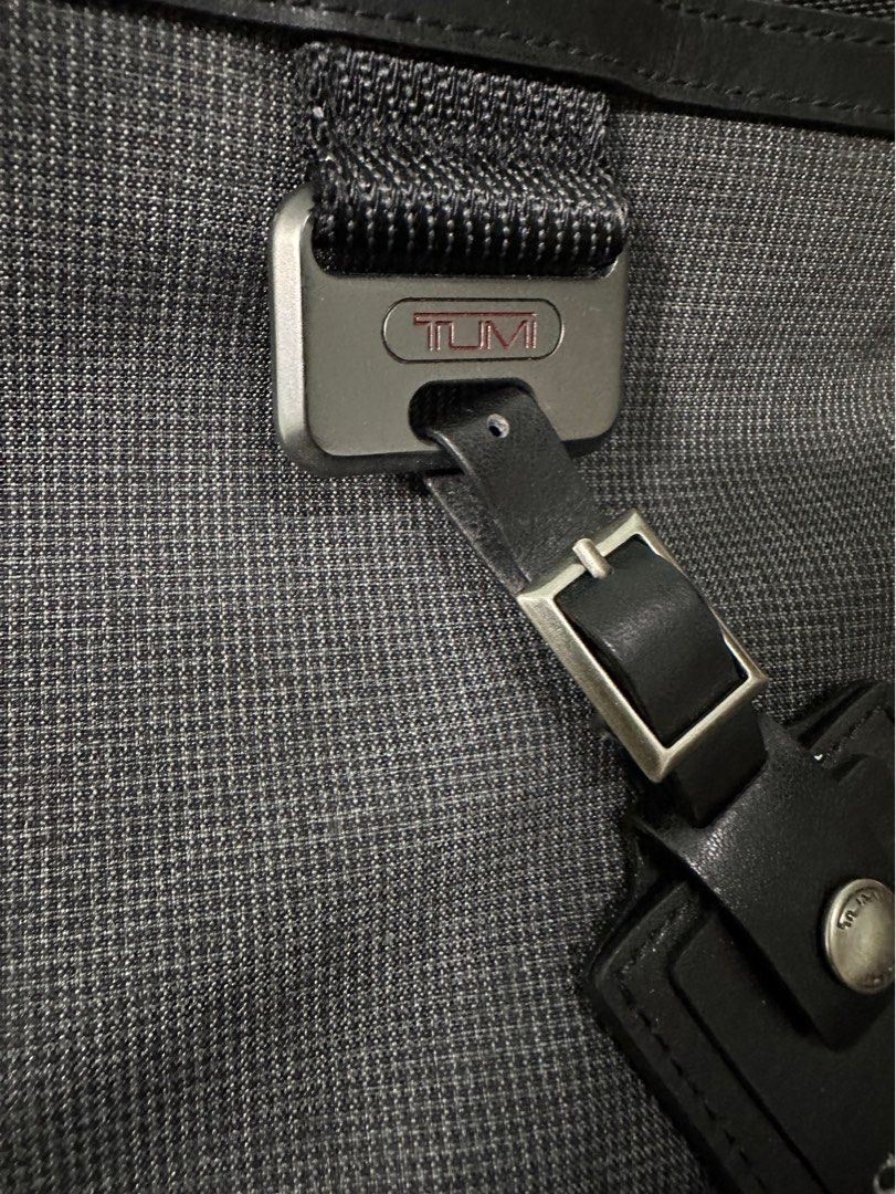 Tumi BURKE PORTFOLIO SLIM TOP ZIP BRIEF Bag Heather Gray Black