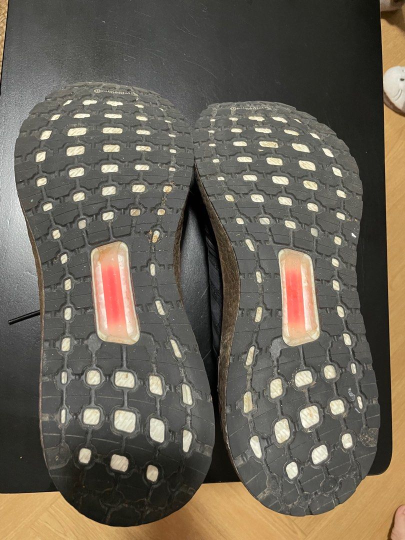 ultraboost signal pink