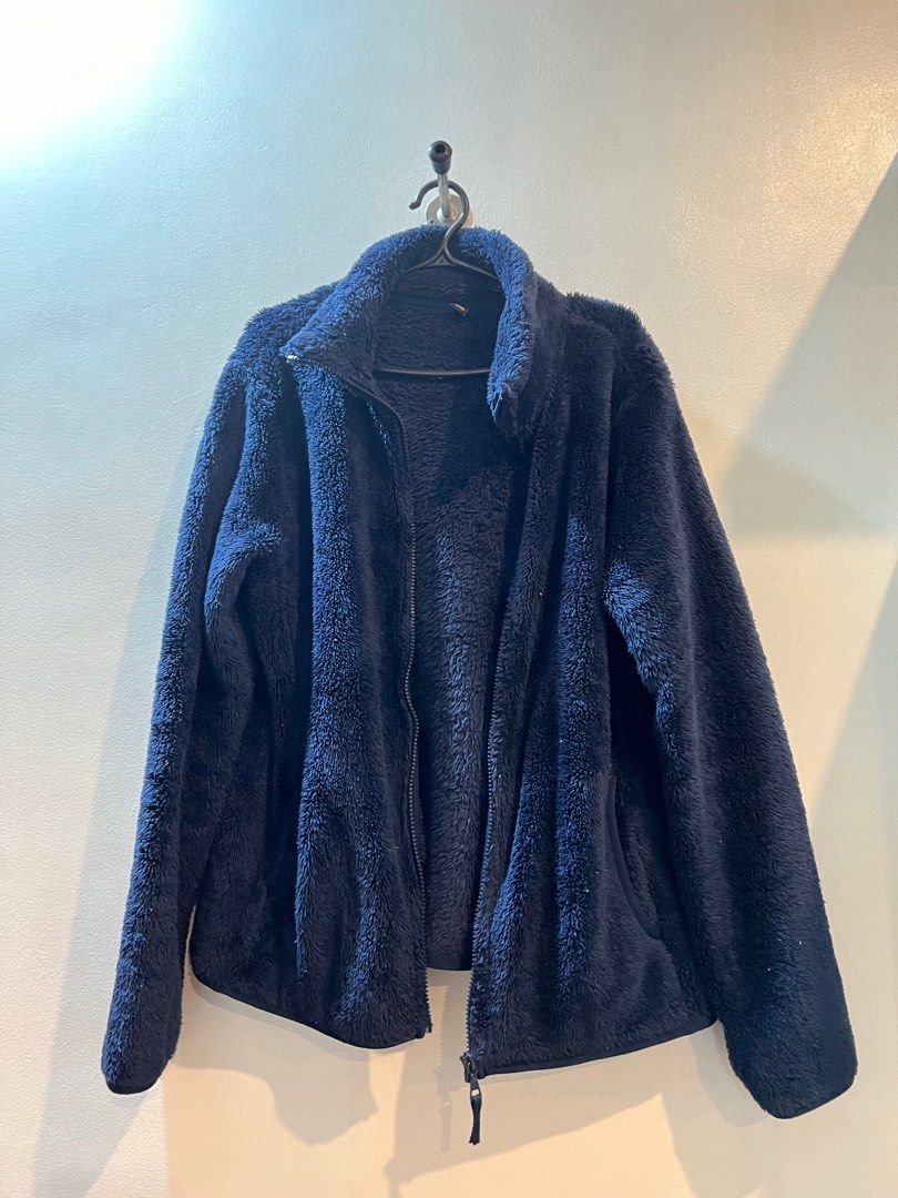 Uniqlo Fleece Jacket Dark Blue (Category: Coats, Jackets and Outerwear) located in Manila. Submitted by joyiseoo (Listing ID 1270203661, Image 1). Description: UNIQLO!!! 💙 Got this for more than ₱2k. Worn once as seen in the photo. Best fits M-XL.