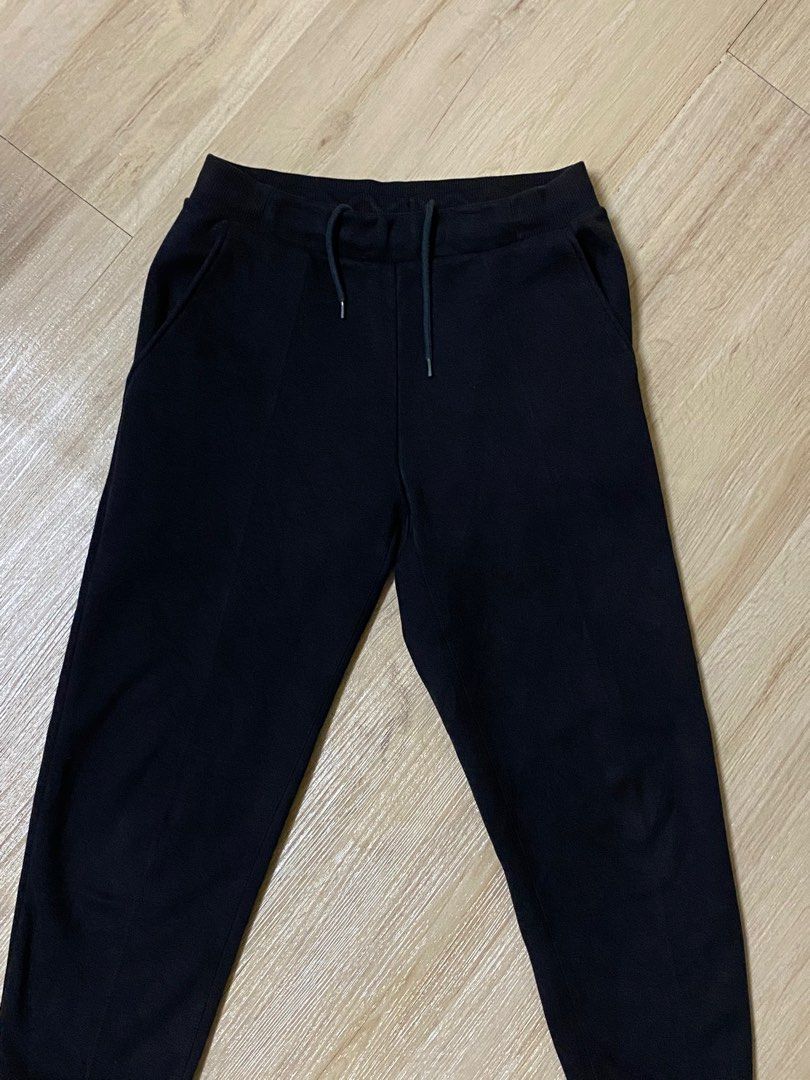 M] Uniqlo Ultra Stretch DRY-EX Jogger Pants - Black, Men's Fashion,  Bottoms, Joggers on Carousell