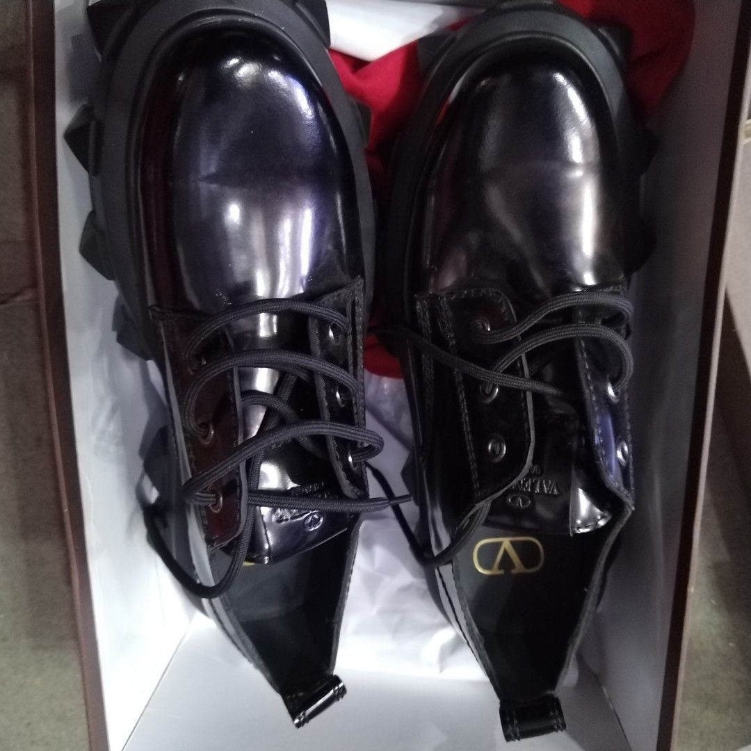 VALENTINO FASHION SHOES SIZE42 EU Men s Fashion Footwear