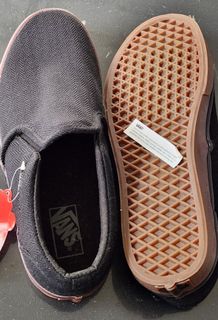 (Category: ) located in . Submitted by aniruddhad (Listing ID 1270154102, Image 1). Description: .