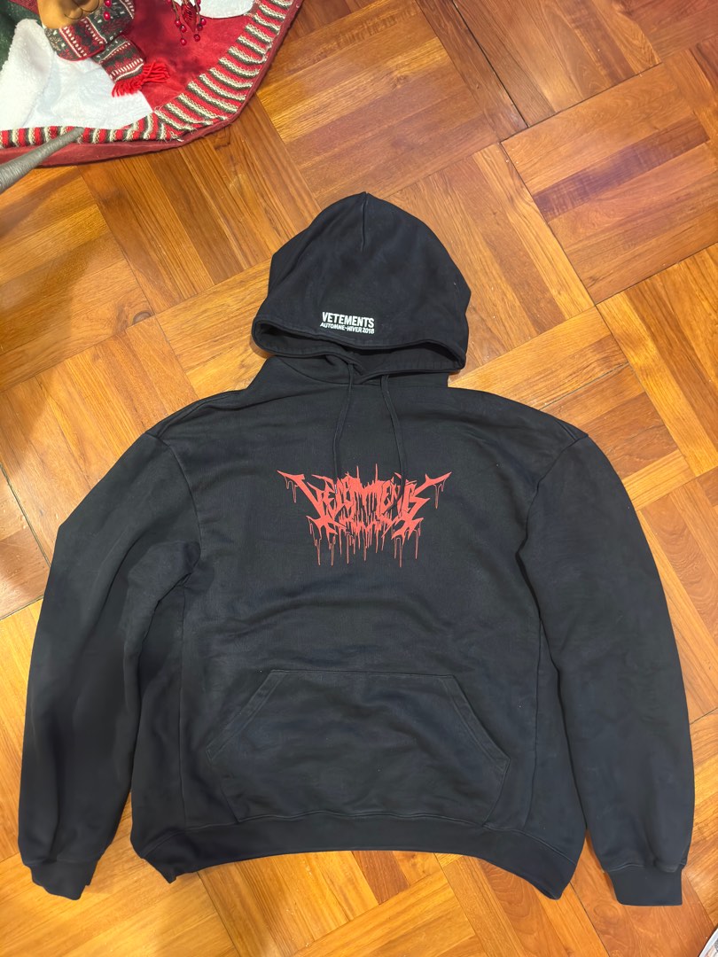 Vetements heavy metal discount hoodie