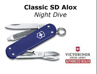 VICTORINOX SWISS ARMY 0.6221.222G Classic SD Alox Night Dive