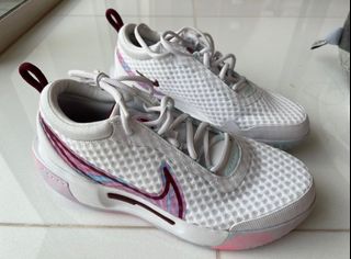 Cheap tennis court shoes shop