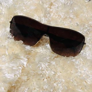 womens' sunglasses or womens' shades