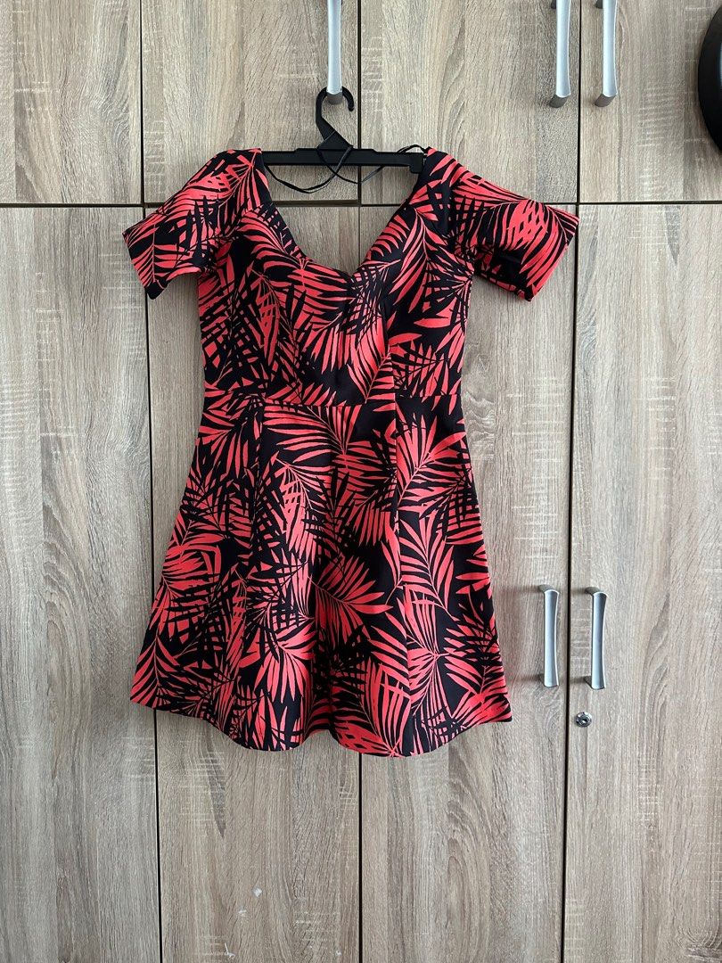 Printed Dress Zara Off Shoulder Floral Dress ZARA Green Floral