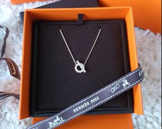 (Category: ) located in . Submitted by atouchof_luxe (Listing ID 1268947229, Image 1). Description: .