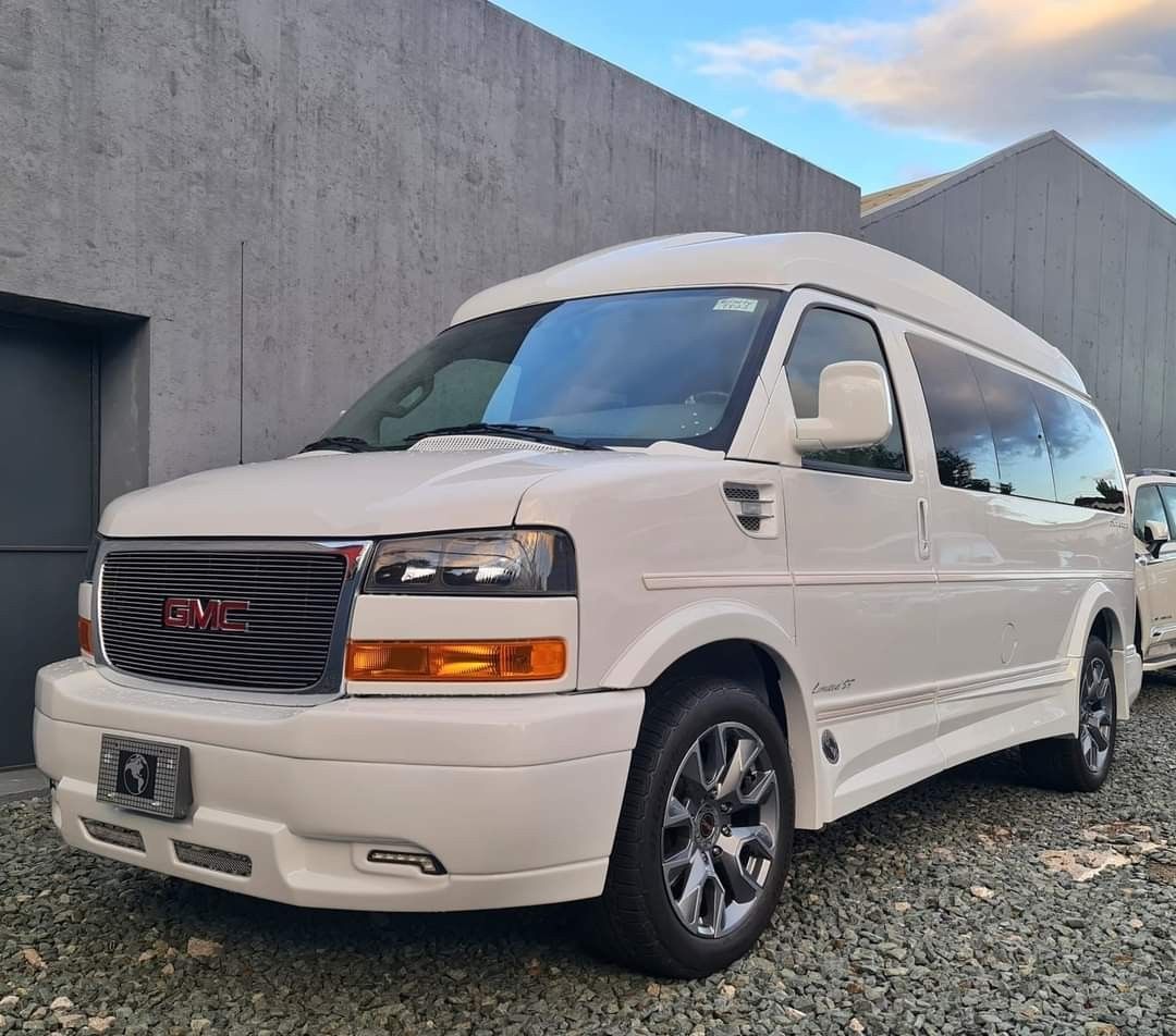 Explorer Limo 2024 GMC Savan Explorer Limousine Hi-Top Luxury Auto, Cars for Sale ...