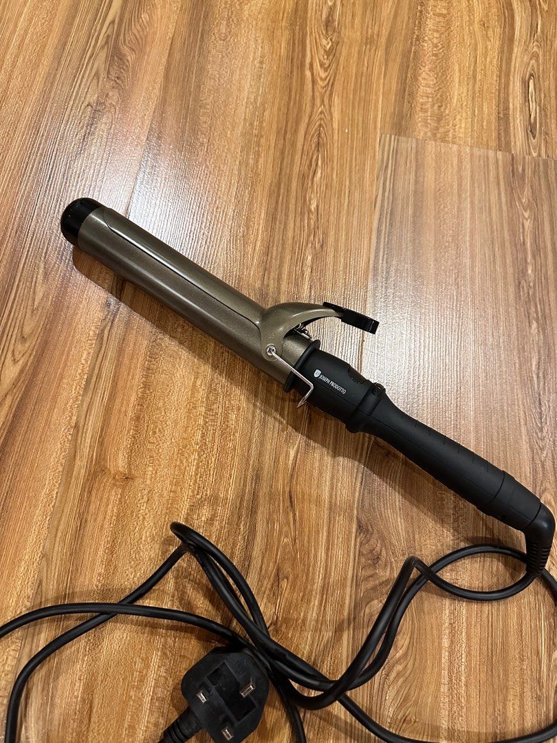 Digital hair curler discount