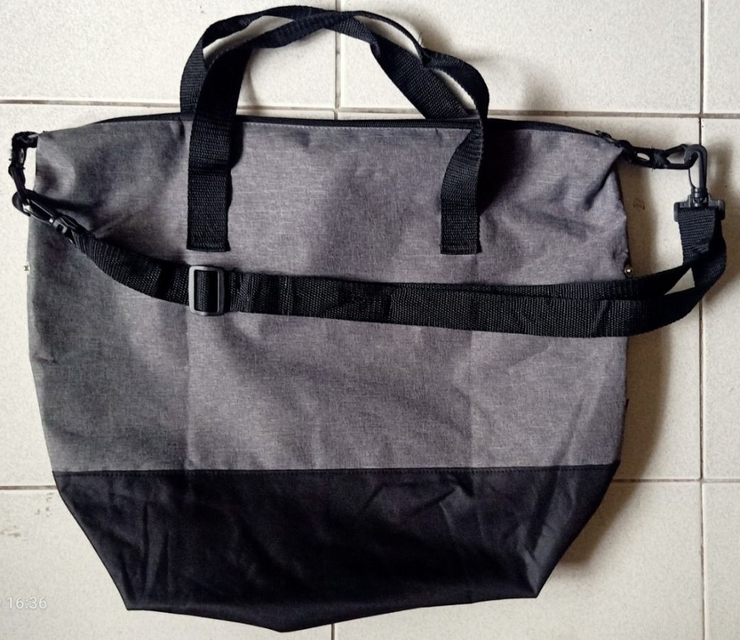 Aarp top duffle bag