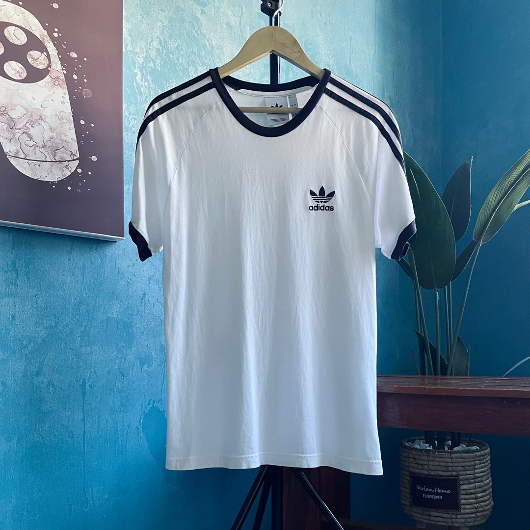 Tee shirt adidas 3 stripes homme hotsell