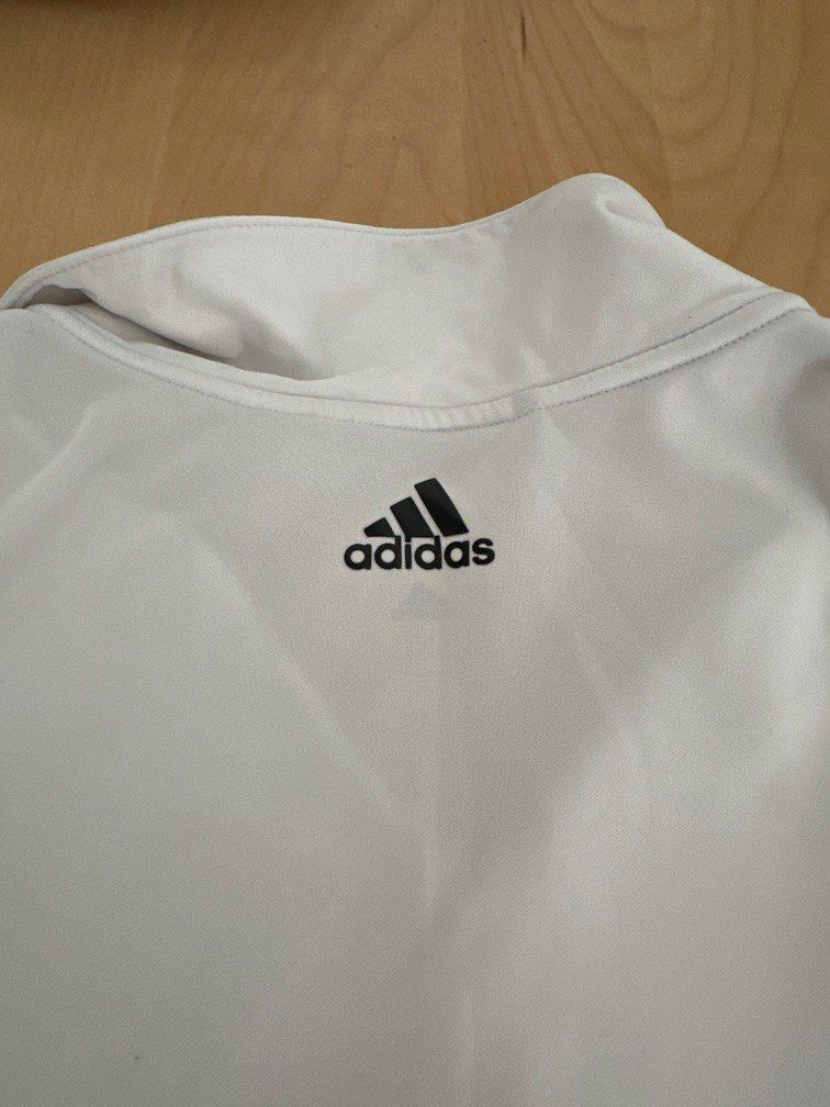 White on sale adidas outfit