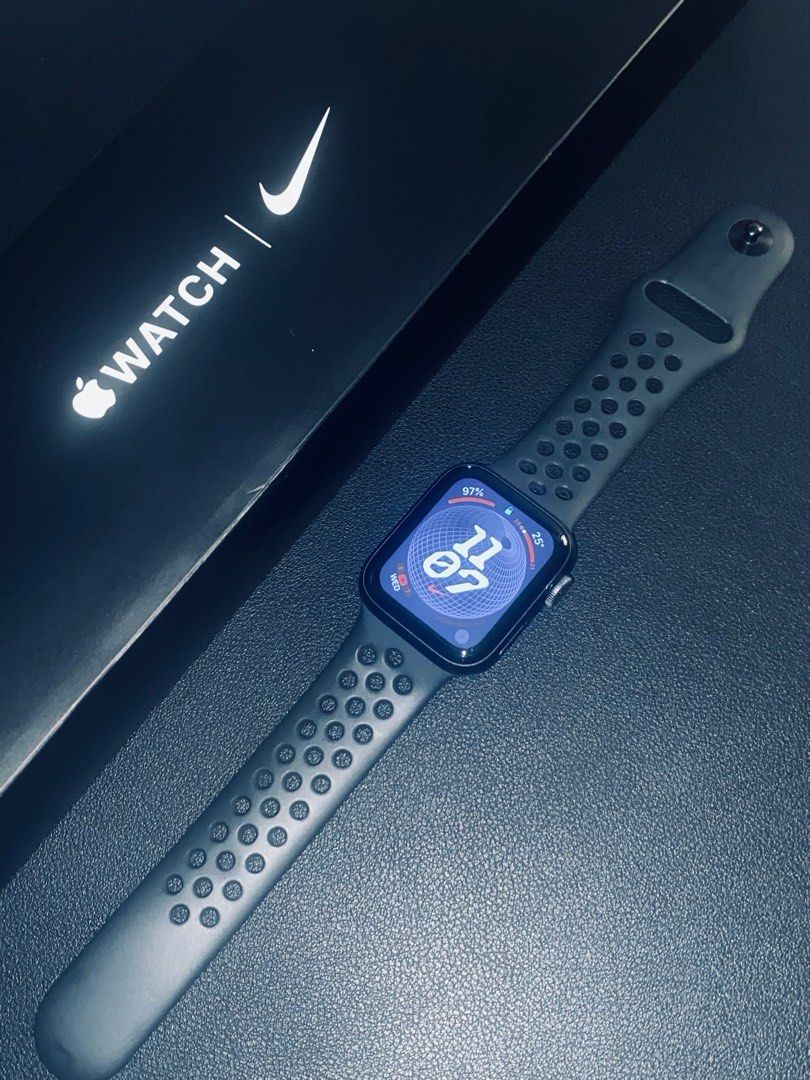 Apple watch series best sale 6 nike edition