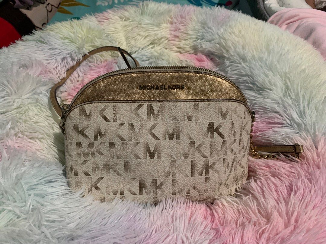 Mk sling bag 2025 canada