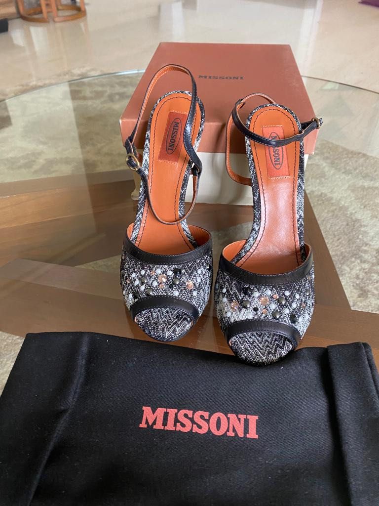 Authentic MISSONI heels Women s Fashion Footwear Heels on Carousell