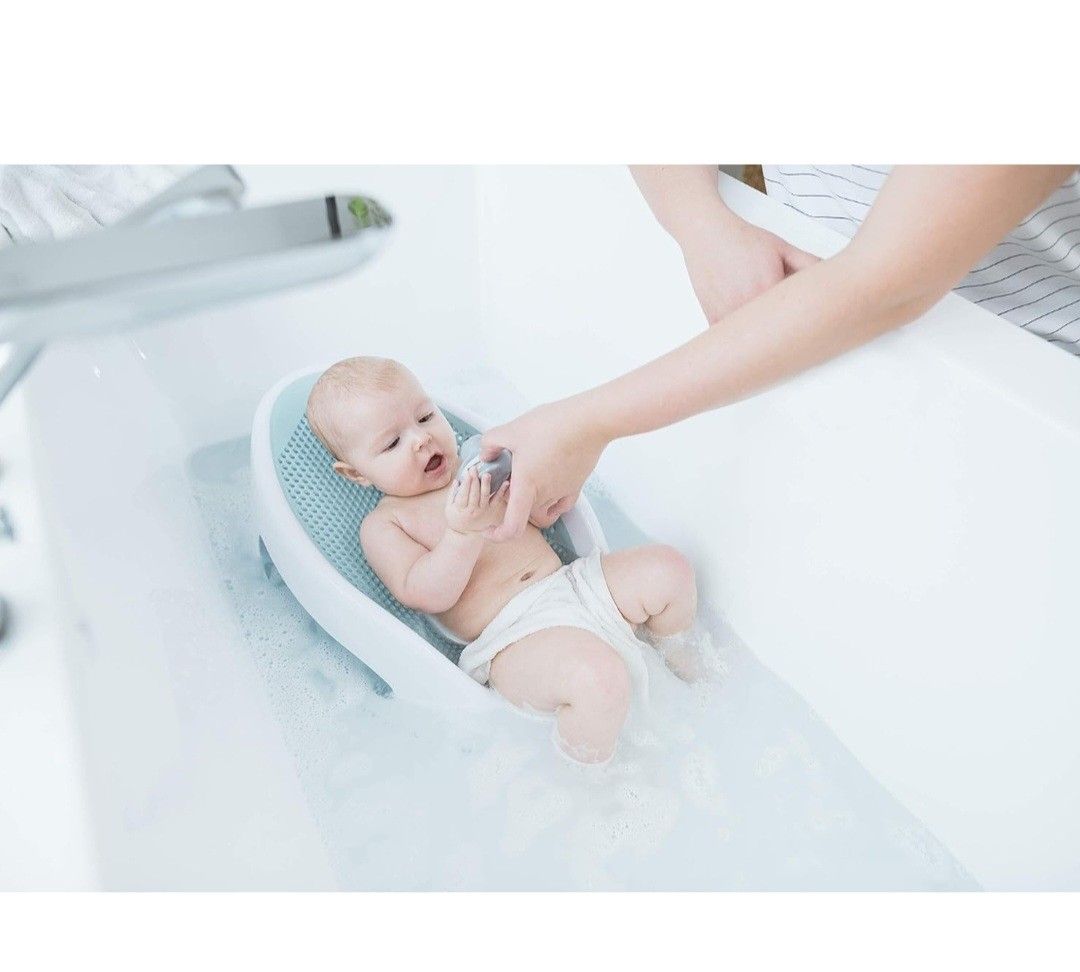 Baby Angelcare bath support. Babies Kids Bathing Changing