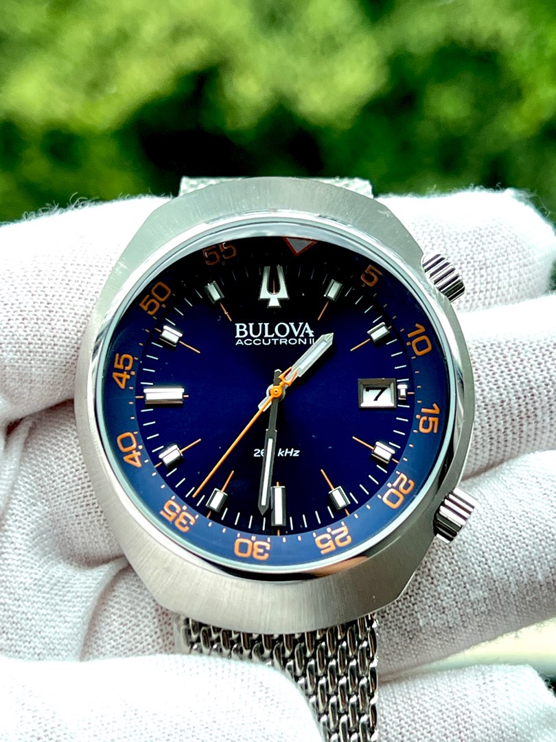 Bulova Accutron II 96B233 Lobster Men s Fashion Watches