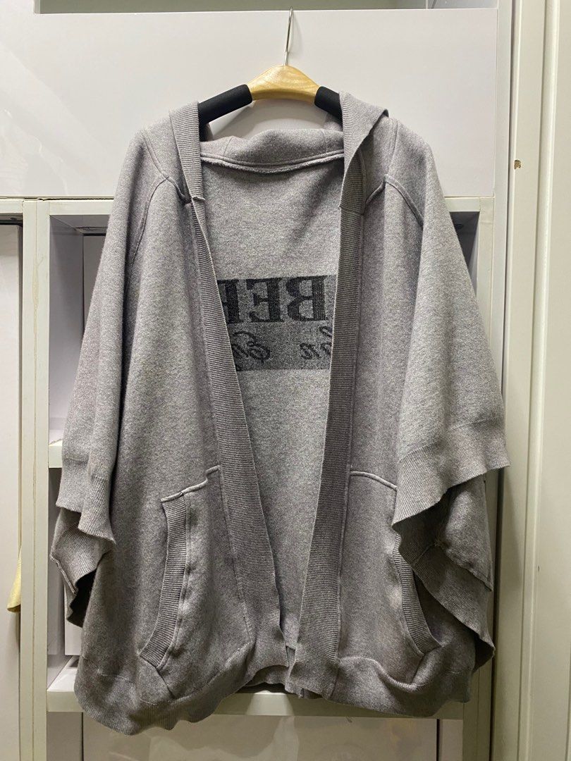 Burberry carla poncho on sale