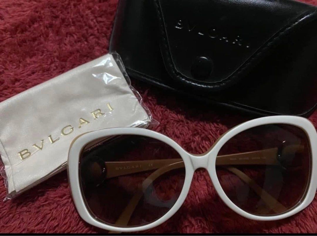 Bvlgari Sunglass (Category: Sunglasses & Eyewear) located in Batangas. Submitted by mybigcloset (Listing ID 1270274428, Image 1). Description: Authentic Bvlgari Sunglass with orig case Nastock lang Bought 14k Selling price: 5k Free shipping na po..
