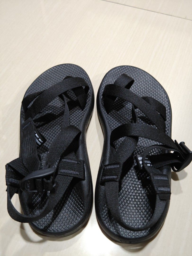 Chaco Z2 cloud sandal UK8 US9 Men s Fashion Footwear Flipflops